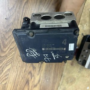 CỤM ABS Ford Escape YL8T-2C219-AB
