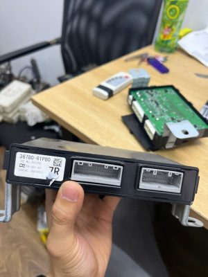 HỘP BCM SUZUKI SWIT 36780-61PB0 HỘP BCM SUZUKI SWIT 36780-61PB0